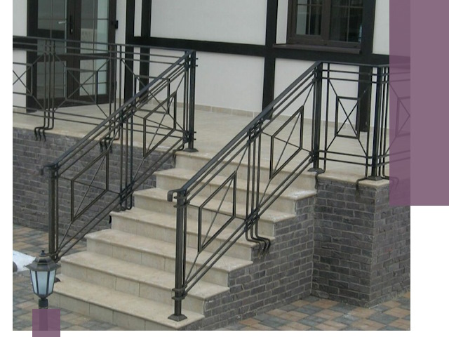 Перила для крыльца в Грозном — монтаж, изготовление и установка