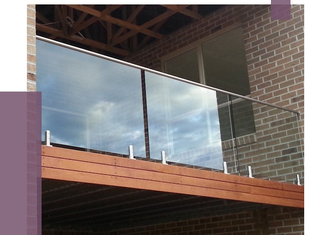 Стеклянные парапеты на крыше и террасе в Грозном от 11544 руб. | ПРОЛЁТ-Грз