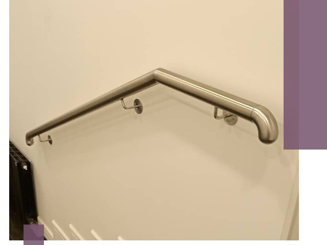 Изготовление пристенных поручней в Грозном под ключ за сроки